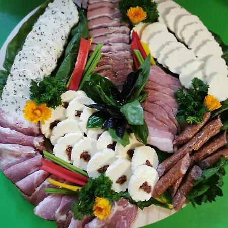 Wiejski W Siedlisku Pod Orzechem Apartamento *